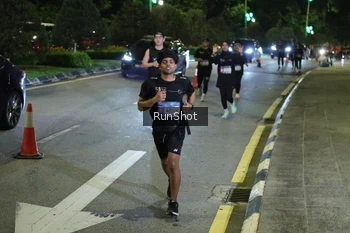 Runner Photo 4240769