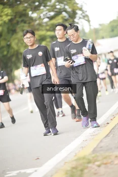 Runner Photo 4240781