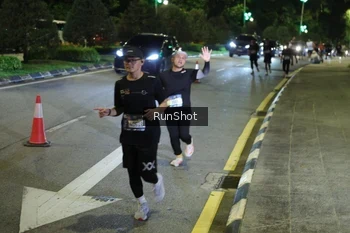 Runner Photo 4240799