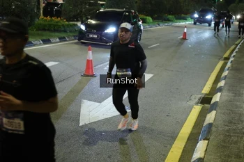 Runner Photo 4240807