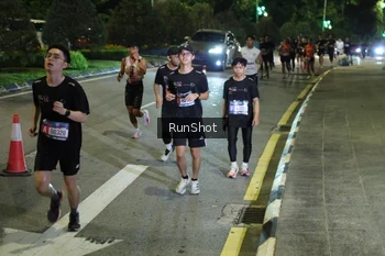 Runner Photo 4240827