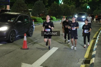 Runner Photo 4240839