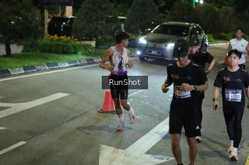 Runner Photo 4240840