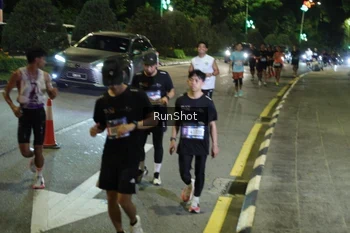 Runner Photo 4240842