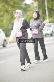 Runner Photo 4240853