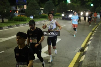 Runner Photo 4240864