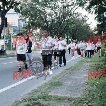 Runner Photo 424087