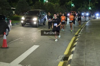 Runner Photo 4240888