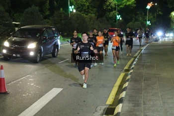 Runner Photo 4240889