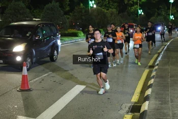 Runner Photo 4240895