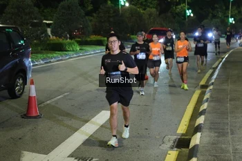 Runner Photo 4240903