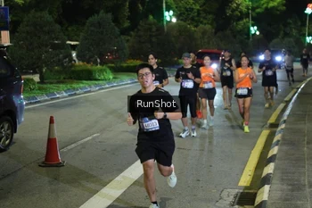 Runner Photo 4240904