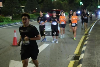 Runner Photo 4240907
