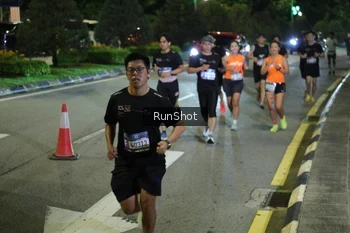 Runner Photo 4240908