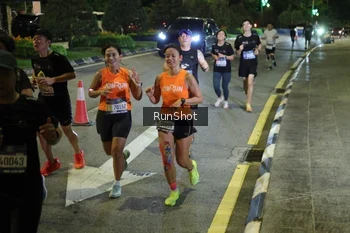 Runner Photo 4240933