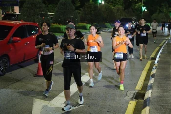 Runner Photo 4240936