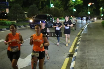 Runner Photo 4240940