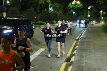 Runner Photo 4240957