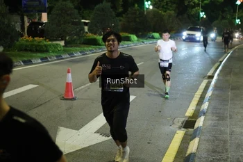 Runner Photo 4240979