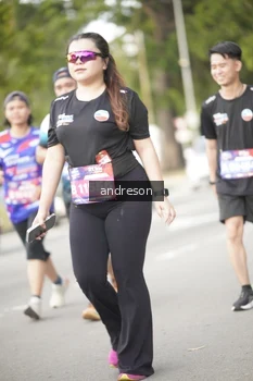 Runner Photo 4240990