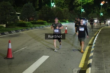 Runner Photo 4240992