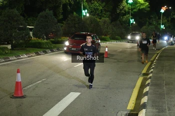 Runner Photo 4240996