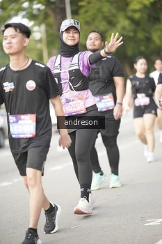 Runner Photo 4241015
