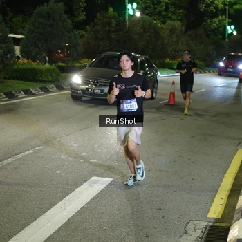 Runner Photo 4241041