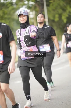 Runner Photo 4241048