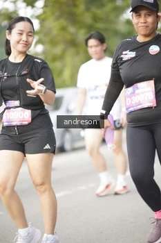 Runner Photo 4241087