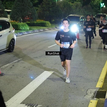Runner Photo 4241095