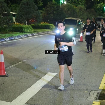 Runner Photo 4241099