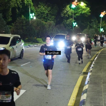 Runner Photo 4241107