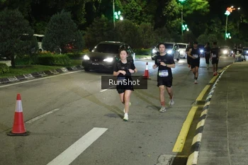Runner Photo 4241120