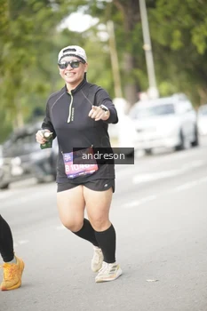 Runner Photo 4241132