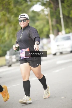 Runner Photo 4241139