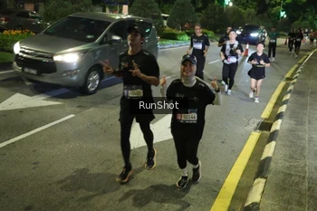 Runner Photo 4241143