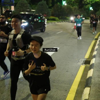Runner Photo 4241168