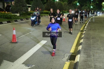 Runner Photo 4241324