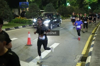 Runner Photo 4241328