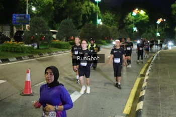 Runner Photo 4241333