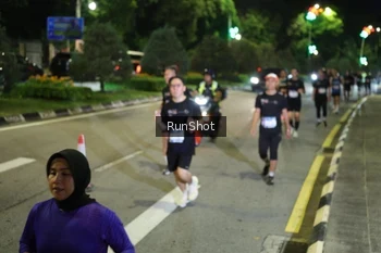 Runner Photo 4241338