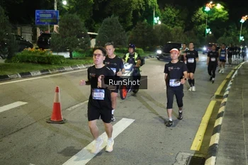 Runner Photo 4241341