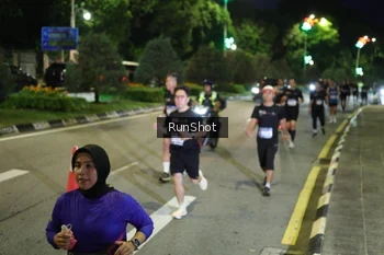 Runner Photo 4241342