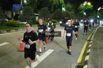 Runner Photo 4241345