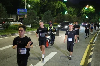 Runner Photo 4241347