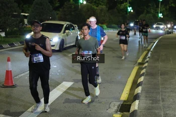 Runner Photo 4241350