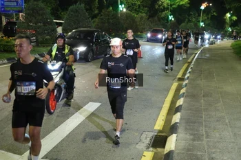 Runner Photo 4241354