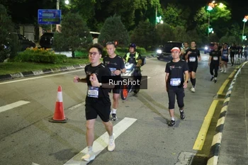Runner Photo 4241356