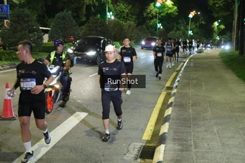 Runner Photo 4241357